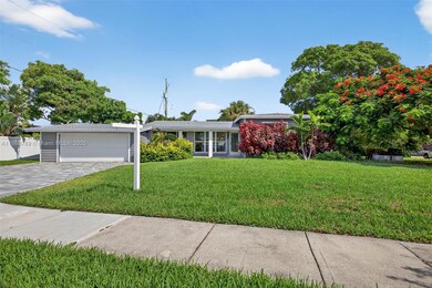 1421 SE 10th St, Deerfield Beach, FL 33441 - photo 2