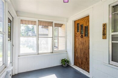 1148 Douglas Ave, Des Moines, IA 50313 - photo 2