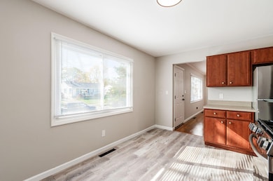 2144 Colfax Ave, Columbus, OH 43224 - photo 7