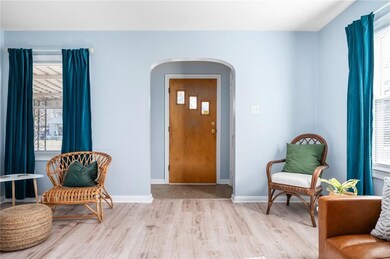 1946 N Bosart Ave, Indianapolis, IN 46218 - photo 4