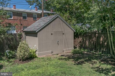 5506 Greenfield Ave, Baltimore, MD 21206 - photo 6