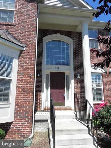 939 Wayne Dr, Winchester, VA 22601 - photo 2