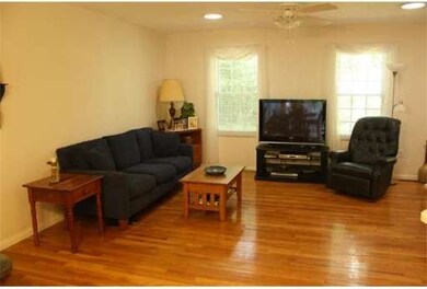 20 Hall St, Plymouth, MA 02360 - photo 6