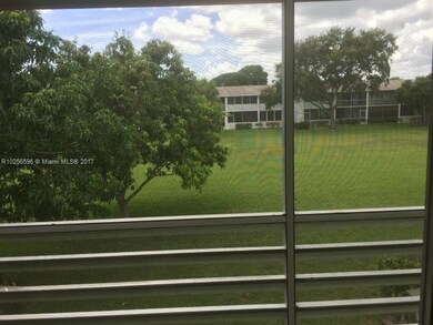 259 Camden K unit 259, West Palm Beach, FL 33417 - photo 6