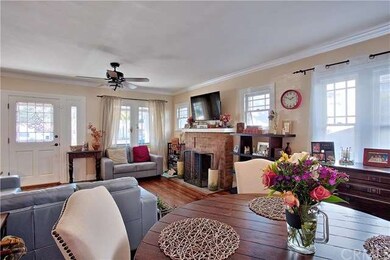dining area looking to living room