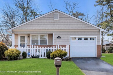 25 Fontana St, Toms River, NJ 08757 - photo 2
