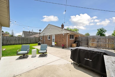 37-18711-Koester-St-Riverview-MI-48193-W