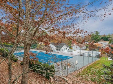 1 Clubhouse Ct, Asheville, NC 28803 - photo 4