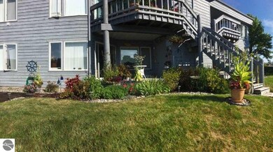 3022 E Midshipman Dr unit 11, Au Gres, MI 48703 - photo 2