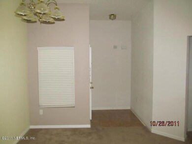 5101 Playpen Dr unit 4, Jacksonville, FL 32210 - photo 2