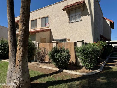 8861 N 12th Place unit 49, Phoenix, AZ 85020 - photo 3