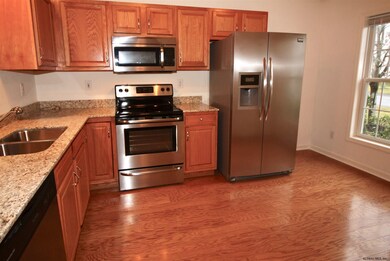 10 B Garden Terrace unit B, Colonie, NY 12205 - photo 7