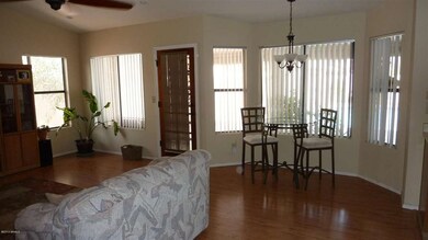 Kitchen eating area