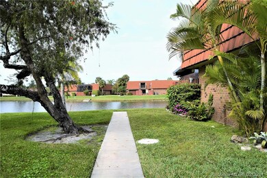 11885 SW 12th Place unit 162, Davie, FL 33325 - photo 3