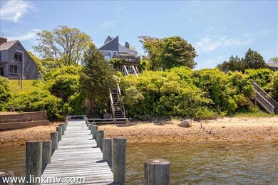 26 Caleb Pond Rd, Edgartown, MA 02539 - photo 4