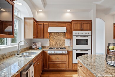 Viking Cooktop & Ovens