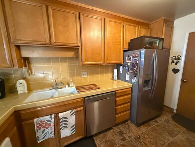 510 & 512 San Blanco Ct, Salinas, CA 93901 - photo 4