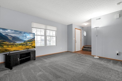 6-web-or-mls-2669-patrick-henry-ave