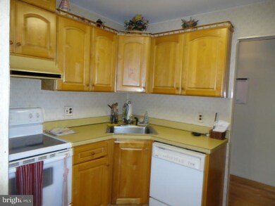 1 Matthew Thornton Bldg, Blackwood, NJ 08012 - photo 4