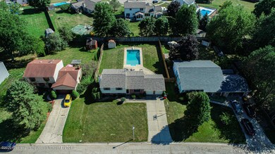 6723 Ruby Glass Rd - Lansing-11