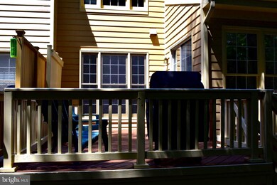 11407 Heritage Oak Ct, Reston, VA 20194 - photo 6