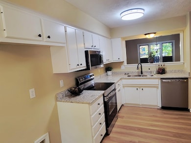 3475 Lyon Dr unit 95, Lexington, KY 40513 - photo 6