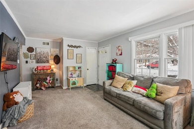 7016 Palm Dr, Urbandale, IA 50322 - photo 4