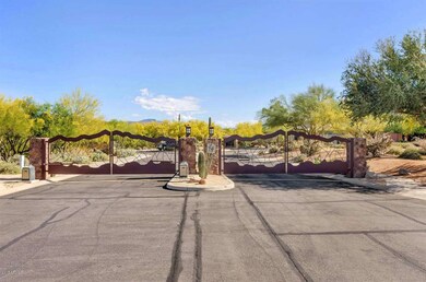 4435 E Red Range Way Cave-large-002-8-Ga
