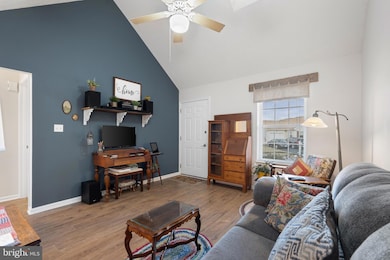 605 Artisan Way, Martinsburg, WV 25401 - photo 5