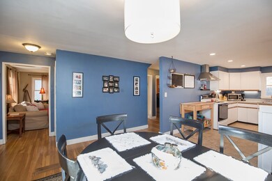 25 Sagamore Rd, Marblehead, MA 01945 - photo 7