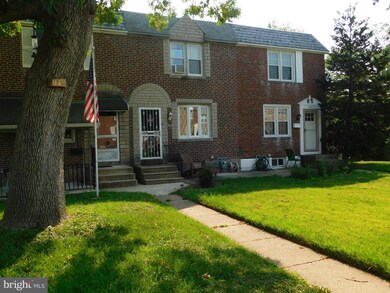 723 Crescent Dr, Glenolden, PA 19036 - photo 2