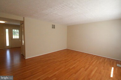 21 Dufief Ct, North Potomac, MD 20878 - photo 4