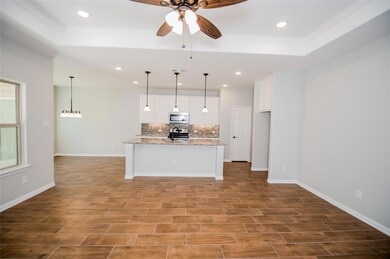 701 E Denton St, Ennis, TX 75119 - photo 7