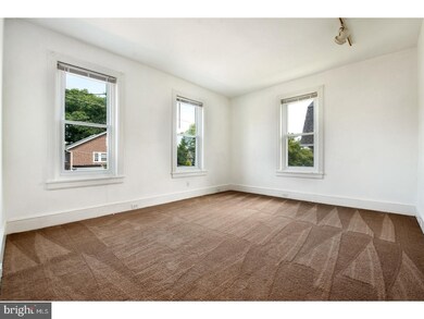 133 Cedar St unit 2, Jenkintown, PA 19046 - photo 3