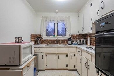 83 Mill St, Randolph, MA 02368 - photo 6