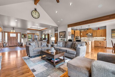 21447 Belknap Dr, Bend, OR 97701 - photo 7