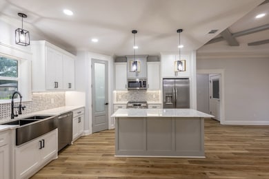 501 Northern Oak St, Nacogdoches, TX 75964 - photo 7