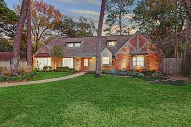 12111 Broken Bough Dr, Houston, TX 77024 - photo 3