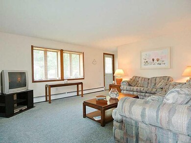 85 Ocean Ave, Old Orchard Beach, ME 04064 - photo 3