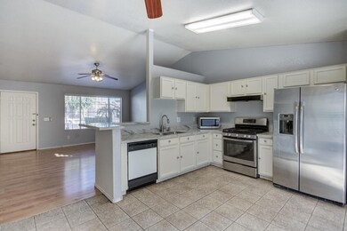 451 E Del Rio St, Chandler, AZ 85225 - photo 7