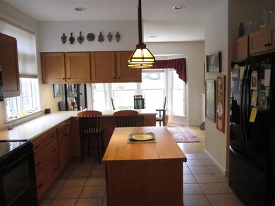 39 Conifer Ln, New London, NH 03257 - photo 2