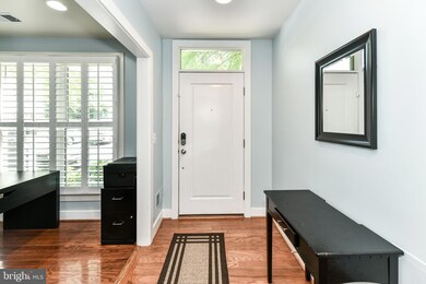 830 Snowden Hallowell Way, Alexandria, VA 22314 - photo 2