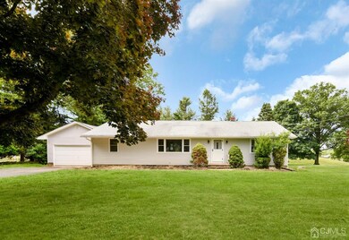 862 Ridge Rd, Monmouth Junction, NJ 08852 - photo 2