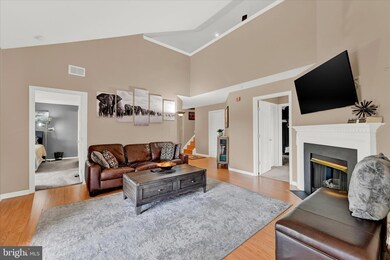 8805 Stone Ridge Cir unit 302, Pikesville, MD 21208 - photo 6