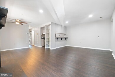 1110 Castle Harbour Way unit 2A, Glen Burnie, MD 21060 - photo 6