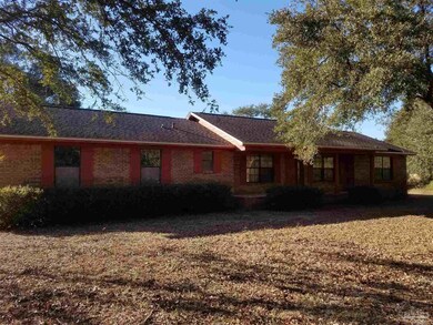 1832 Tillman Ln, Pensacola, FL 32526 - photo 2