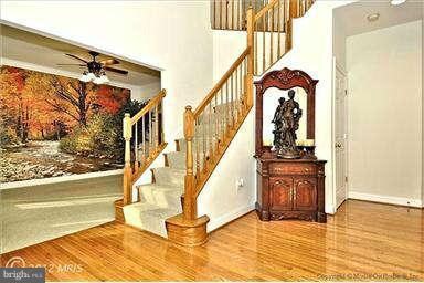 12325 Cherry Branch Dr, Clarksburg, MD 20871 - photo 5