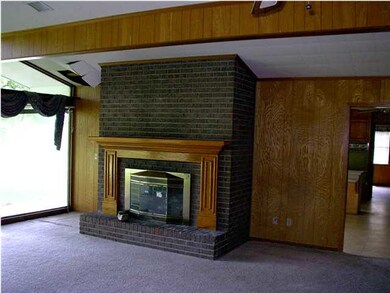 Great Room with Fireplace