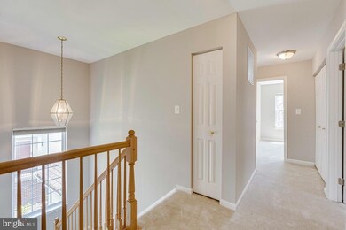 43442 Randfield Ln, Chantilly, VA 20152 - photo 4