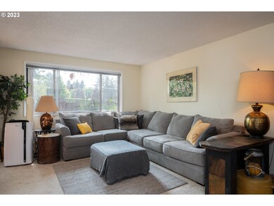 18380 SW Broad Oak Blvd, Beaverton, OR 97007 - photo 2